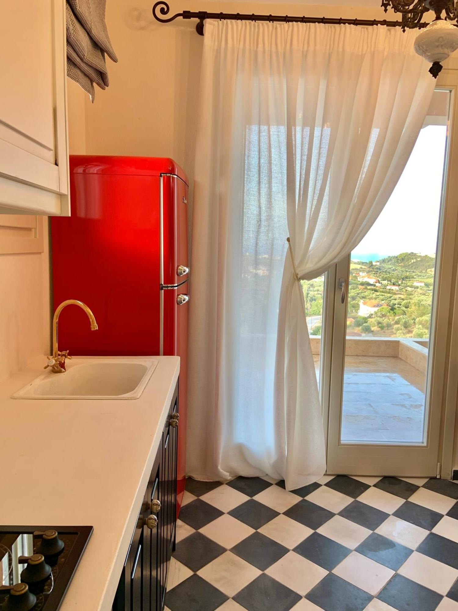 St Nikola Panoramic Suites Halkidiki Ájosz Nikólaosz Kültér fotó
